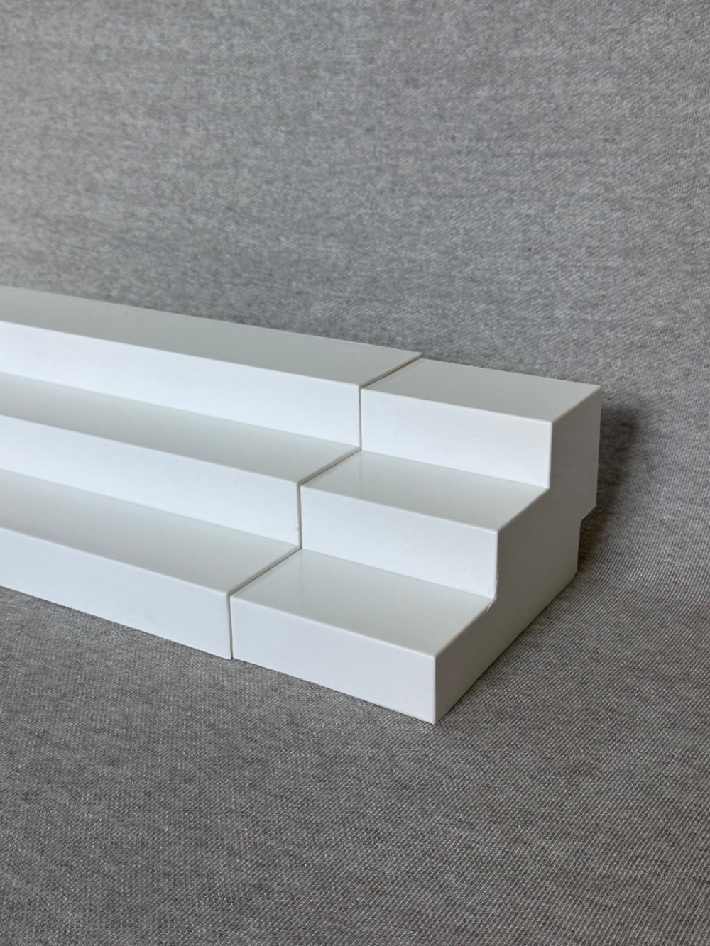 The Container Store: Expand-A-Shelf - Picture 3 of 9